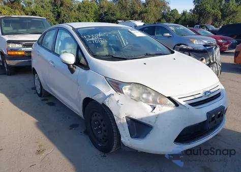 2013 Ford Fiesta S z USA, uszkodzony, nr VIN 3FADP4AJ7DM224290